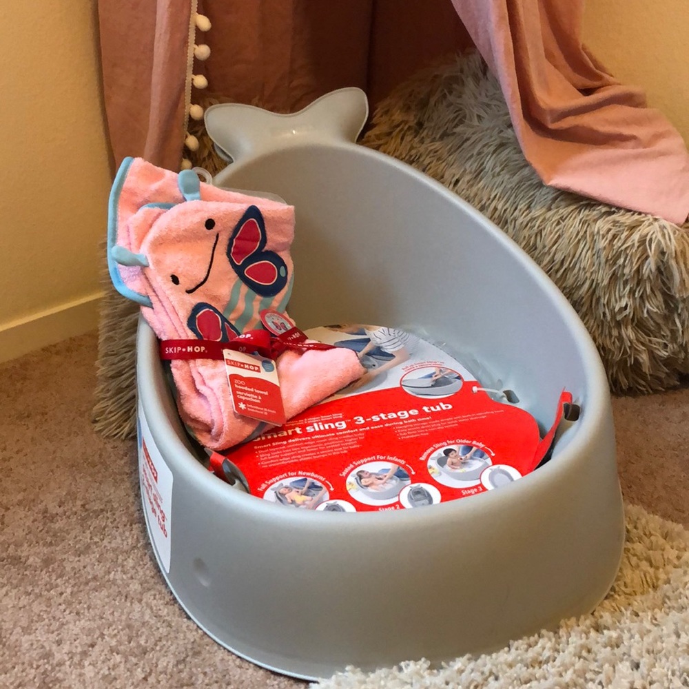 Baby Bathtub Whale SKIP HOP 3-state tub + towel